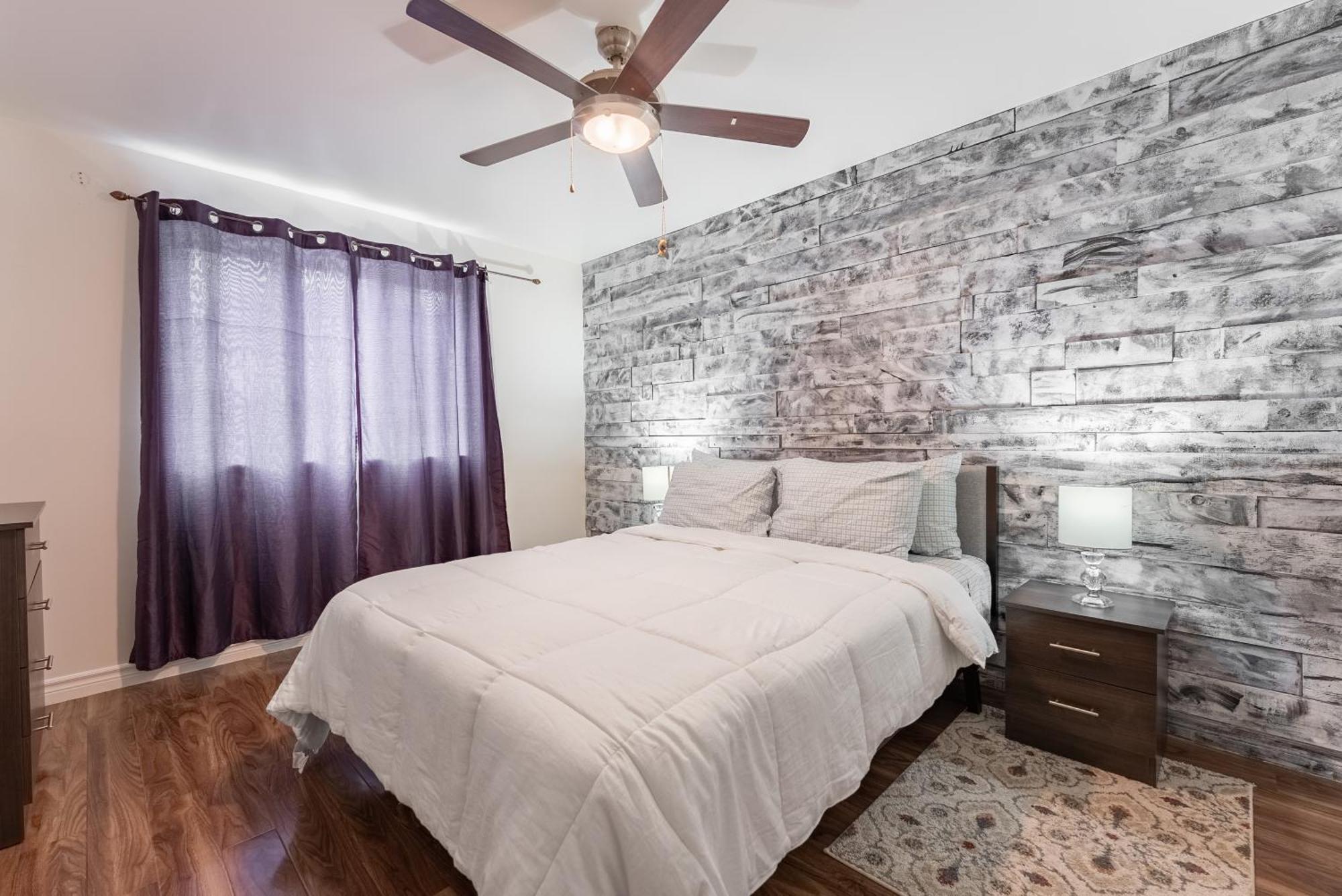 Comfortable Spacious House With Parking Brossard Exterior foto